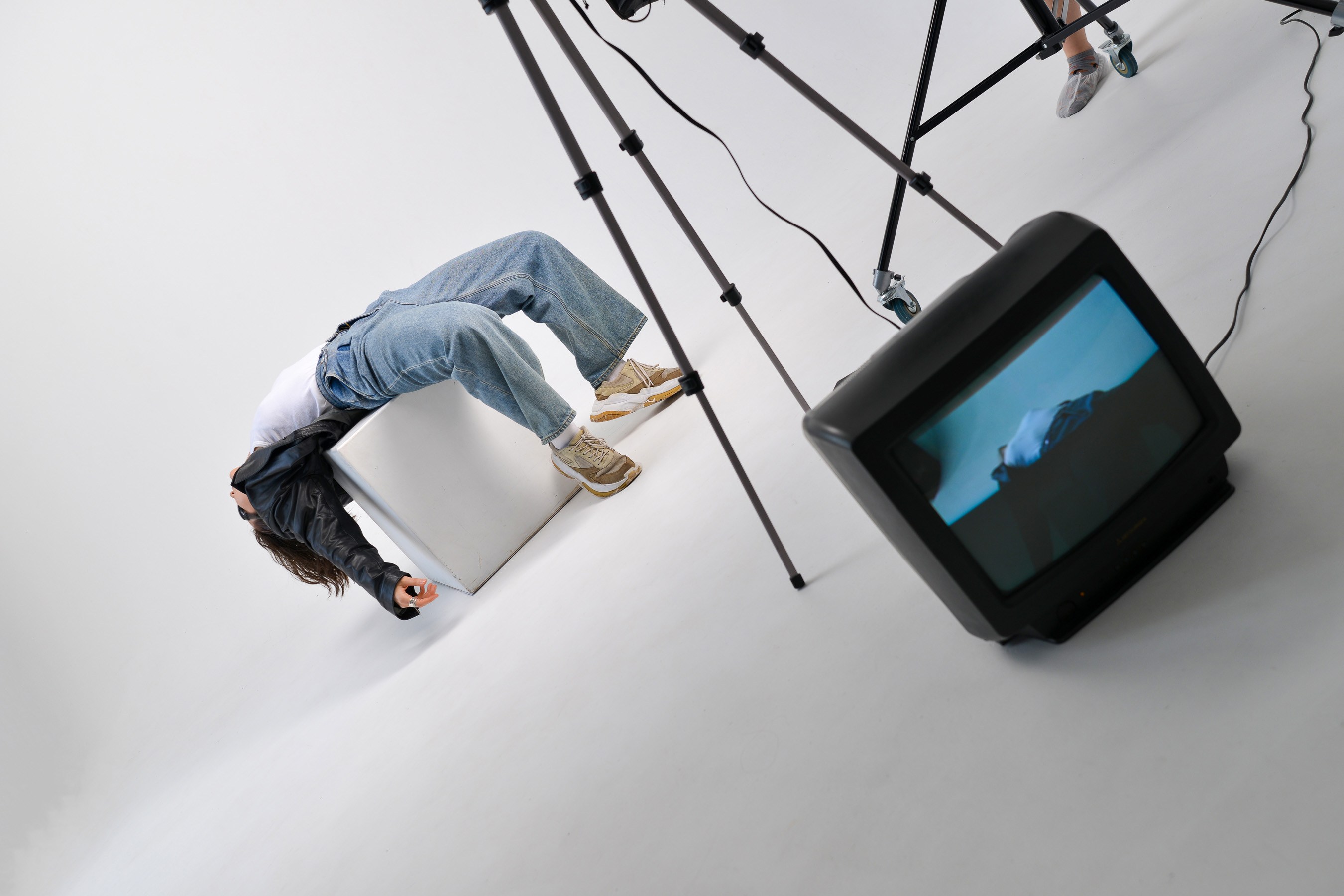 Studio III — 04